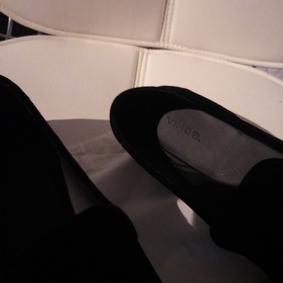 Black Velvet, Vince Bray flat/loafer in black velvet by Vince. - Picture 6 of 11